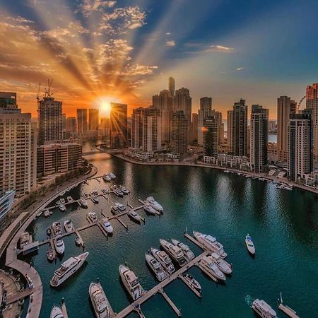 Private Gorgeous Room With Marina View With Shared Kitchen In Shared Apartment Dubai Dış mekan fotoğraf