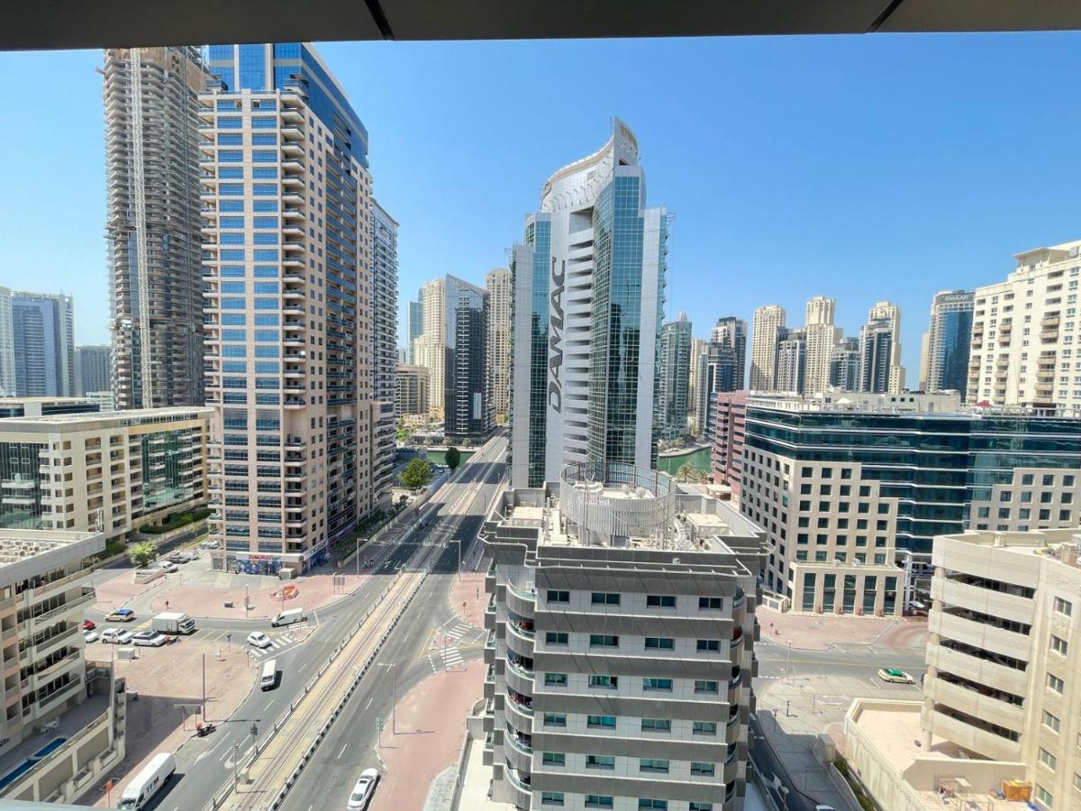 Private Gorgeous Room With Marina View With Shared Kitchen In Shared Apartment Dubai Dış mekan fotoğraf