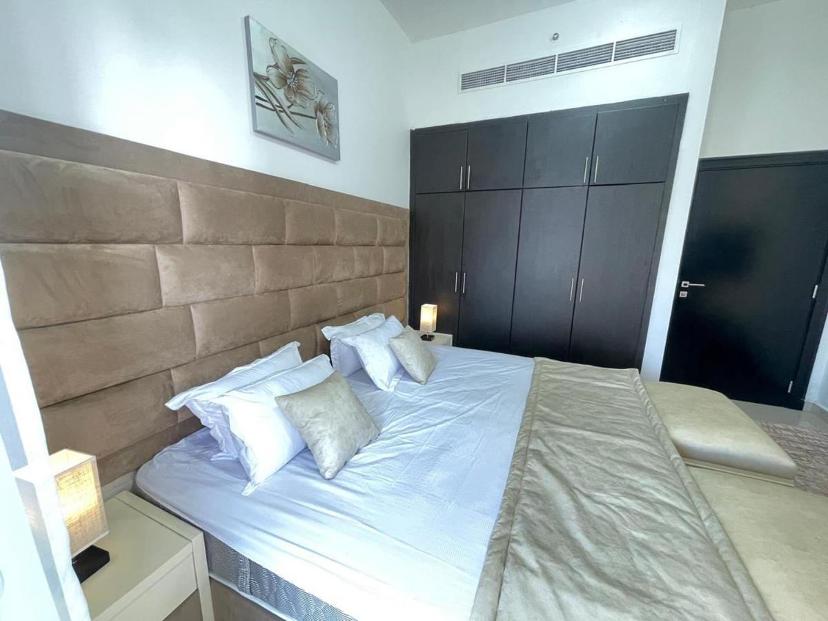 Private Gorgeous Room With Marina View With Shared Kitchen In Shared Apartment Dubai Dış mekan fotoğraf