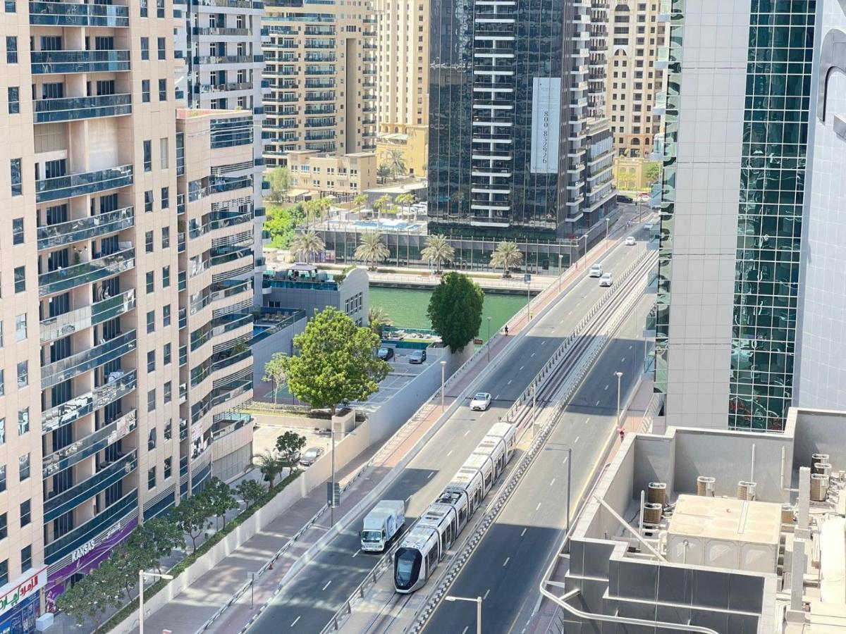 Private Gorgeous Room With Marina View With Shared Kitchen In Shared Apartment Dubai Dış mekan fotoğraf
