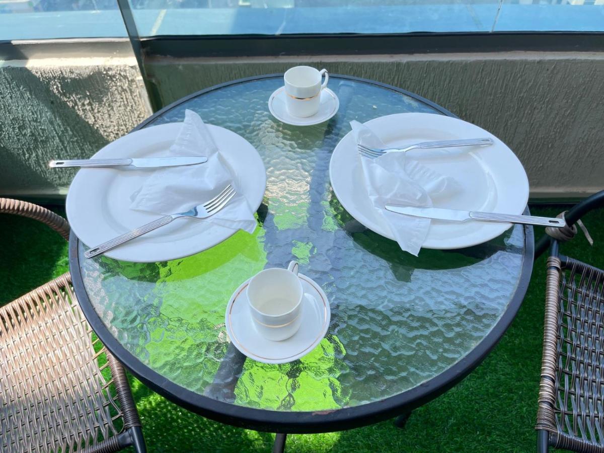Private Gorgeous Room With Marina View With Shared Kitchen In Shared Apartment Dubai Dış mekan fotoğraf